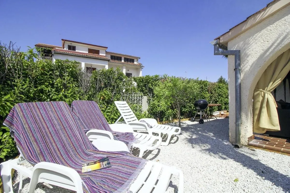 Casa Parenzana In Porec - Haus Fuer 7-9 Personen 0*,  Croatia