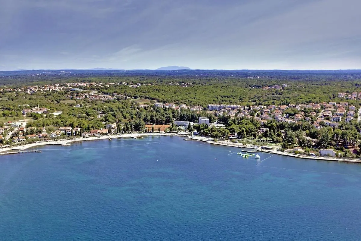 Casa Parenzana In Porec - Haus Fuer 7-9 Personen